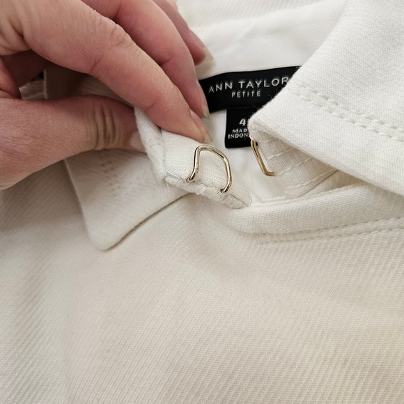 NWT Ann Taylor Women's Cream Double Button Collared Jacket. Size 4P - Picture 4 of 13